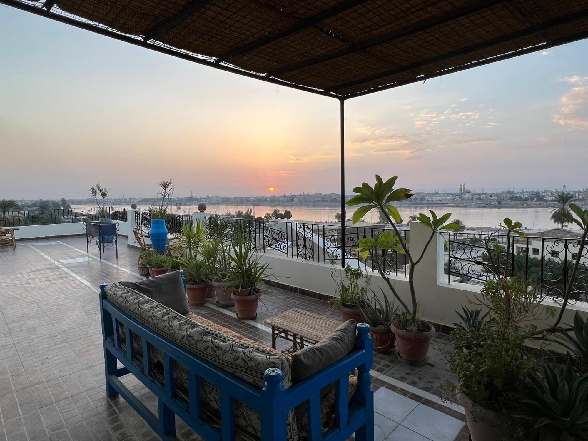 Harmony House Luxor Hotel Bagian luar foto